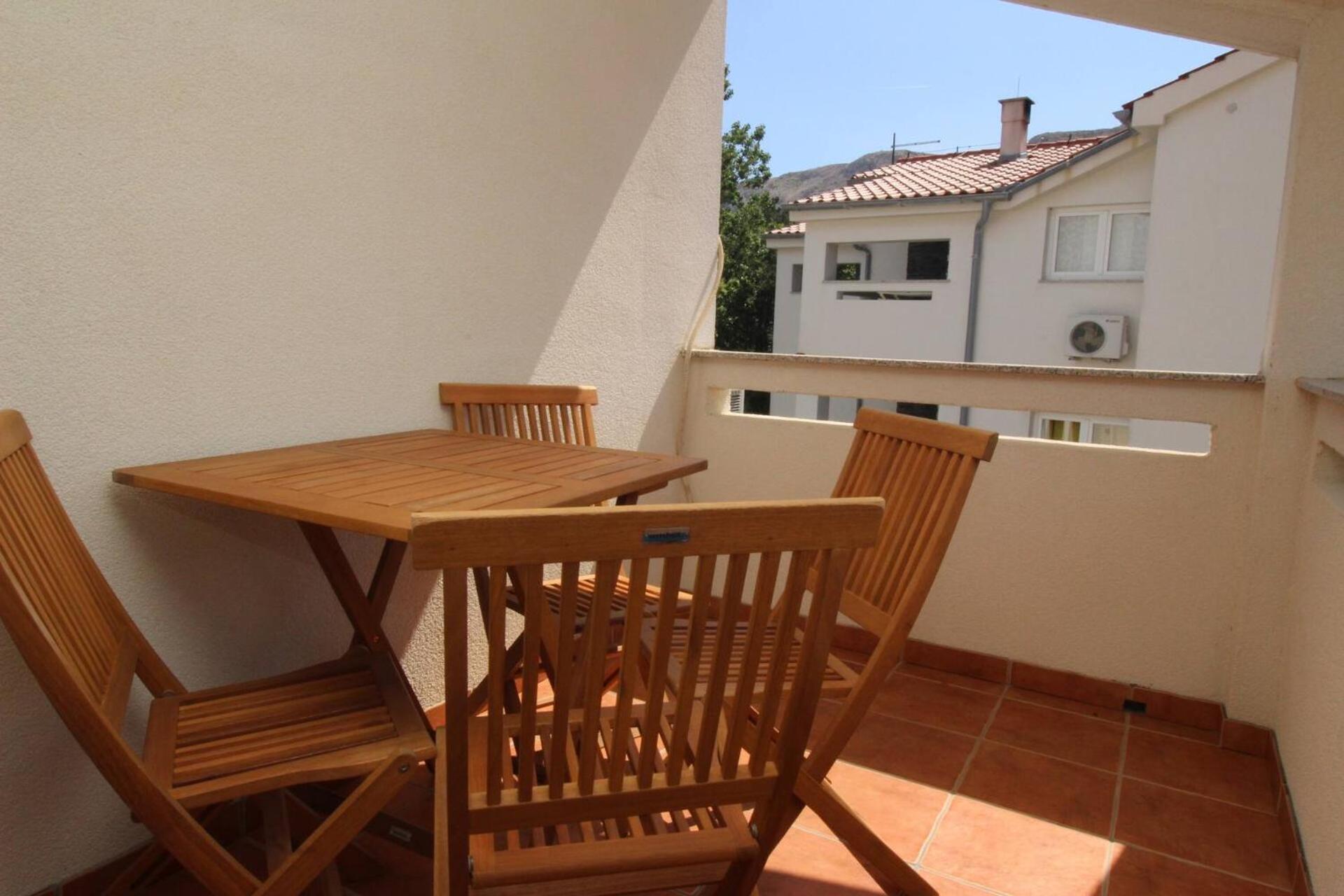 Apartments Knezevic Baška Exterior foto